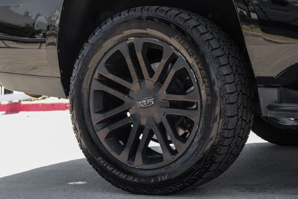 Used 2020 Cadillac Escalade 2WD image 64