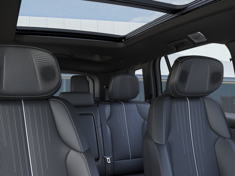 New 2027 Cadillac Vistiq Luxury AWD/4WD image 25