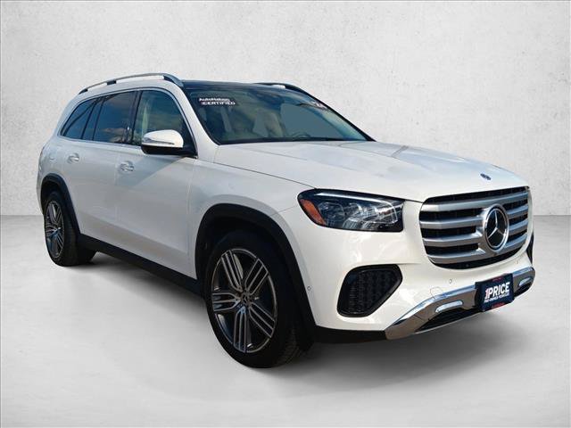 Used 2024 Mercedes-Benz GLS 450 4MATIC image 3