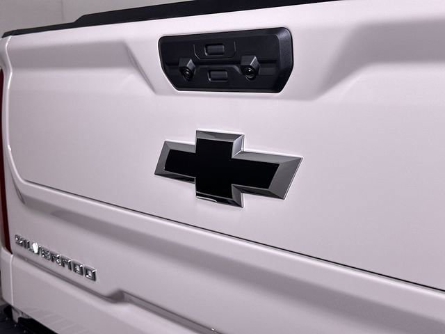 New 2026 Chevrolet Silverado 1500 ZR2 AWD/4WD image 32