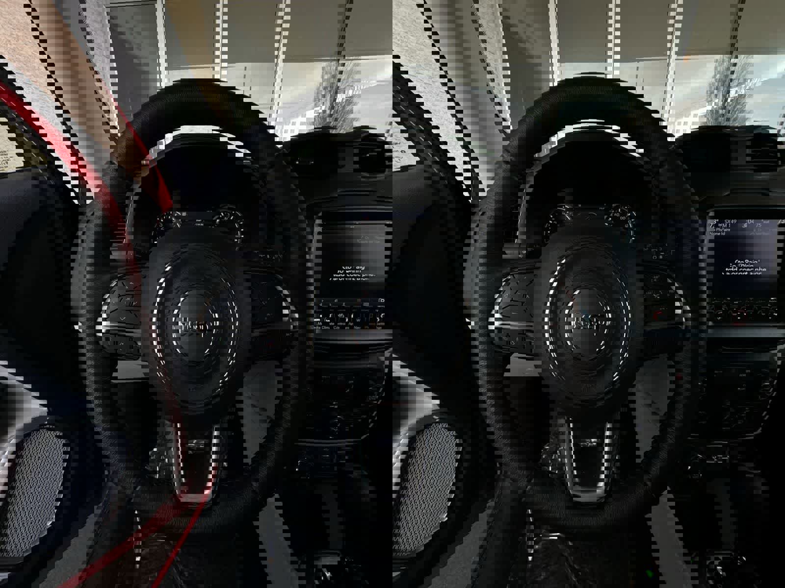 Certified 2022 Jeep Renegade Latitude w/ Convenience Group image 23