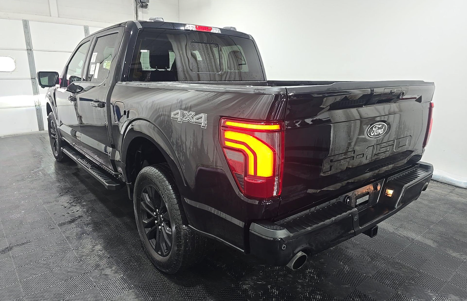 Used 2025 Ford F150 Lariat AWD/4WD image 6