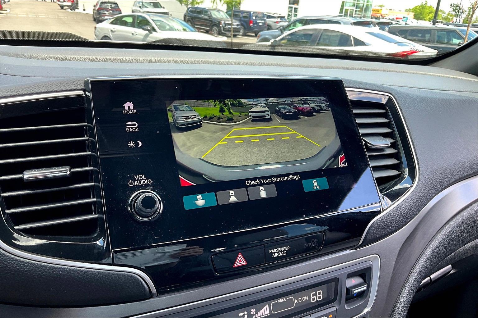Used 2023 Honda Passport EX-L image 11