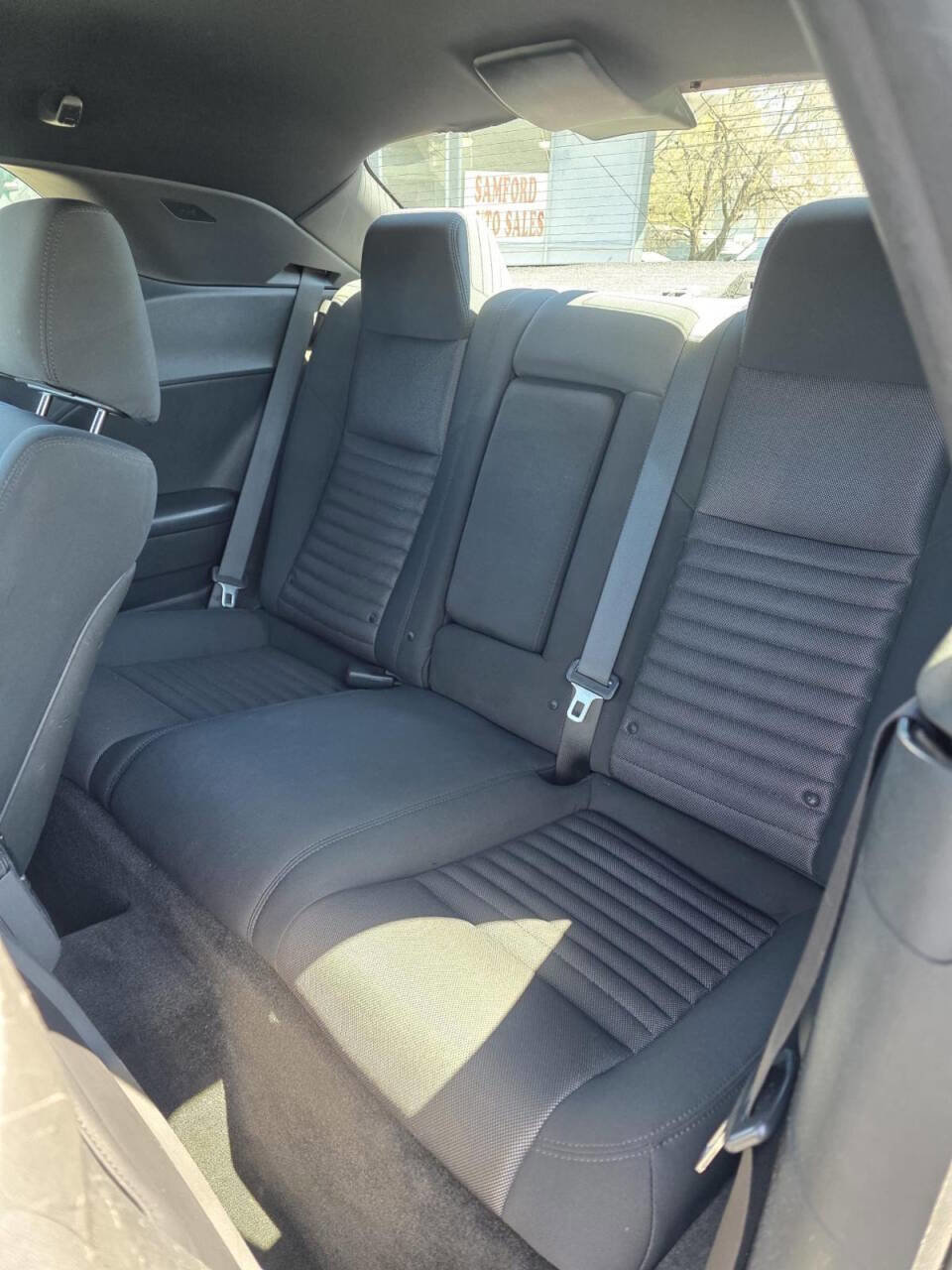 Used 2011 Dodge Challenger RWD image 16