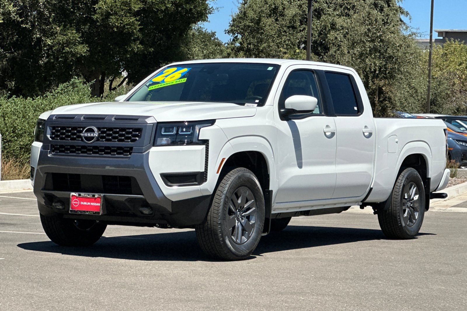New 2026 Nissan Frontier SV w/ Tow Package AWD/4WD image 8