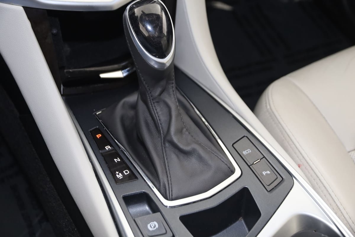 Used 2015 Cadillac SRX Performance FWD image 7