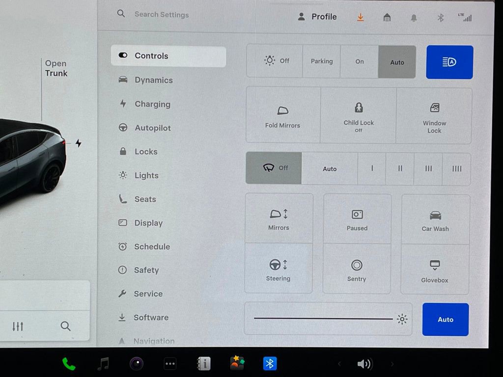 Used 2022 Tesla Model Y Performance image 30