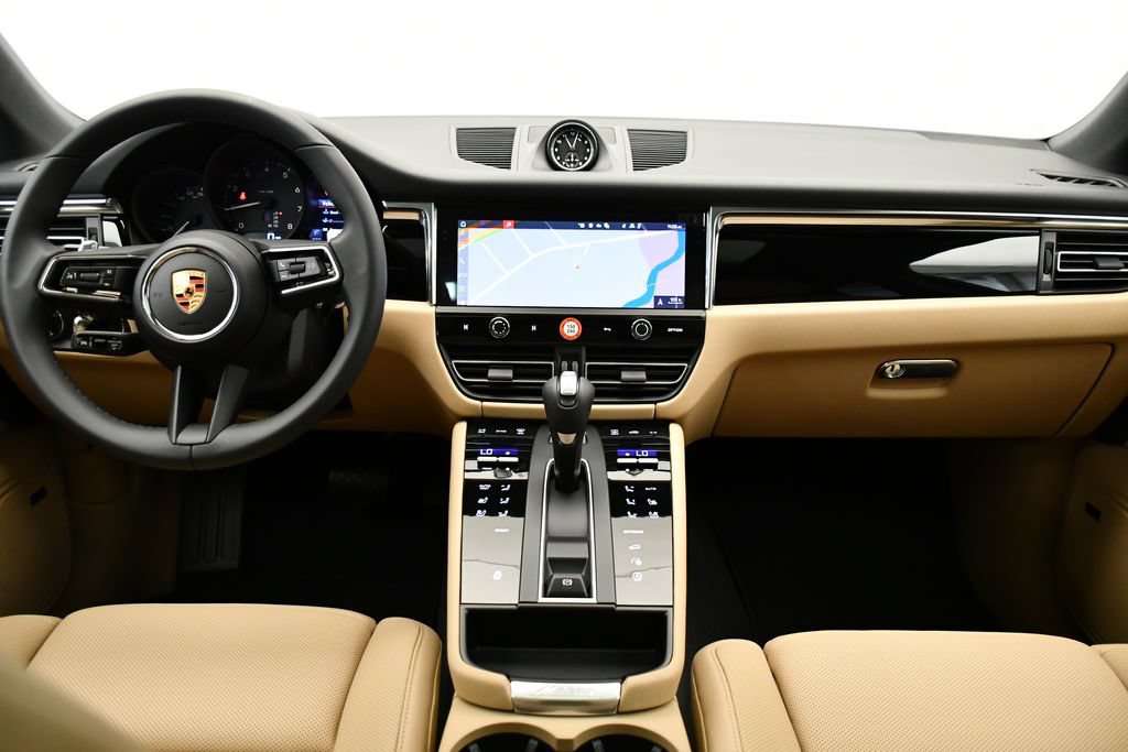 Certified 2026 Porsche Macan Turbo AWD/4WD image 22