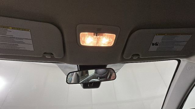 Used 2018 Toyota Corolla SE FWD image 25
