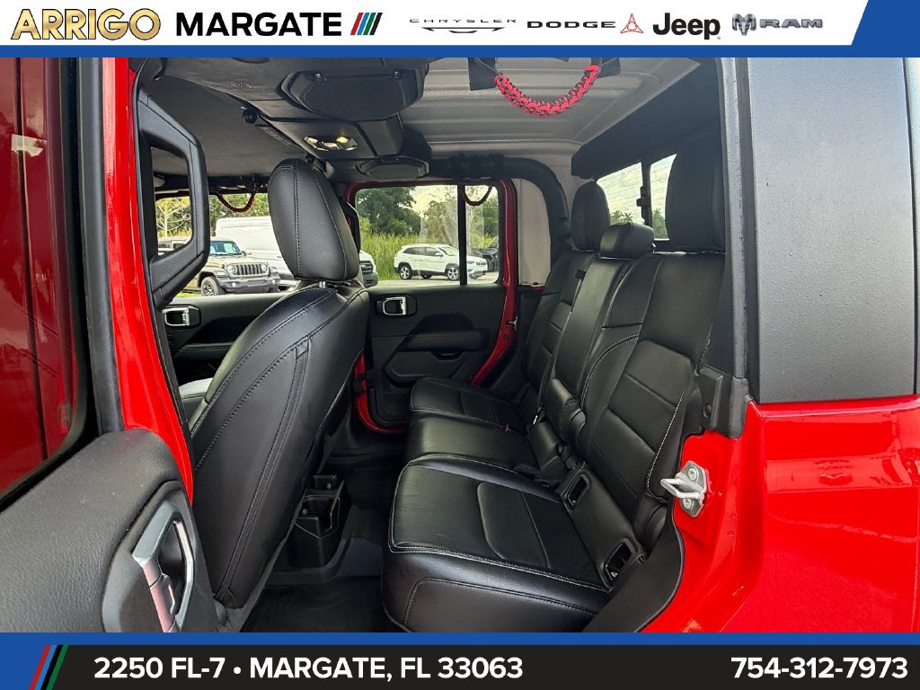 Certified 2023 Jeep Gladiator Overland w/ Popular Equipment Package AWD/4WD image 11