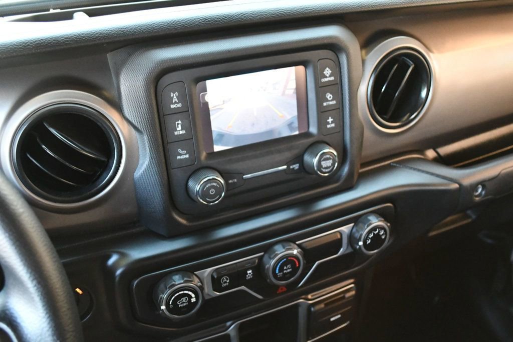 Used 2020 Jeep Gladiator Sport w/ Trailer Tow Package image 55