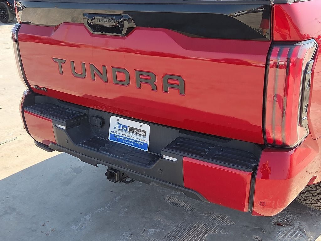 Used 2025 Toyota Tundra Platinum AWD/4WD image 18