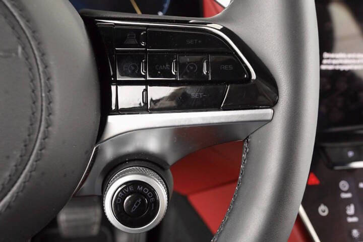 Used 2023 Maserati Grecale Modena image 33