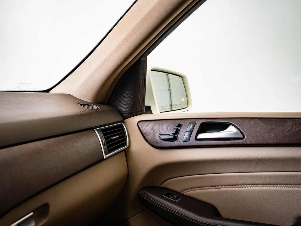 Used 2015 Mercedes-Benz ML 350 2WD image 33