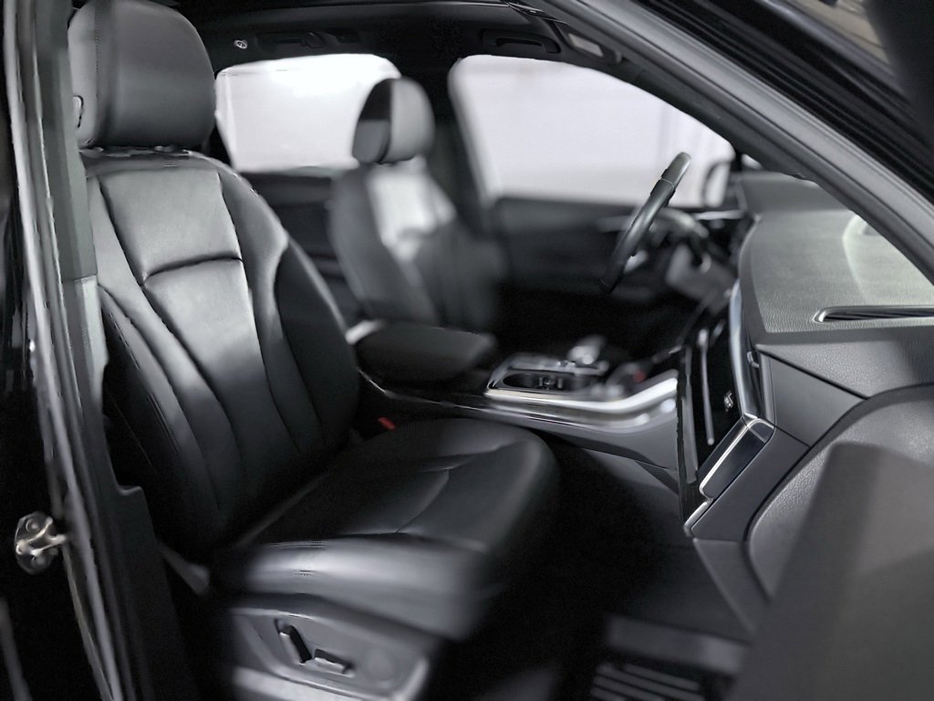 Used 2022 Audi Q7 3.0T Premium Plus w/ Premium Plus Package image 29