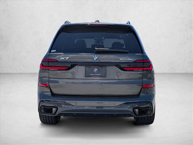 Used 2026 BMW X7 xDrive40i w/ M Sport Package AWD/4WD image 8
