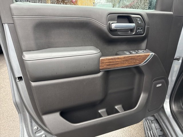 Used 2021 Chevrolet Silverado 1500 High Country w/ Technology Package image 20