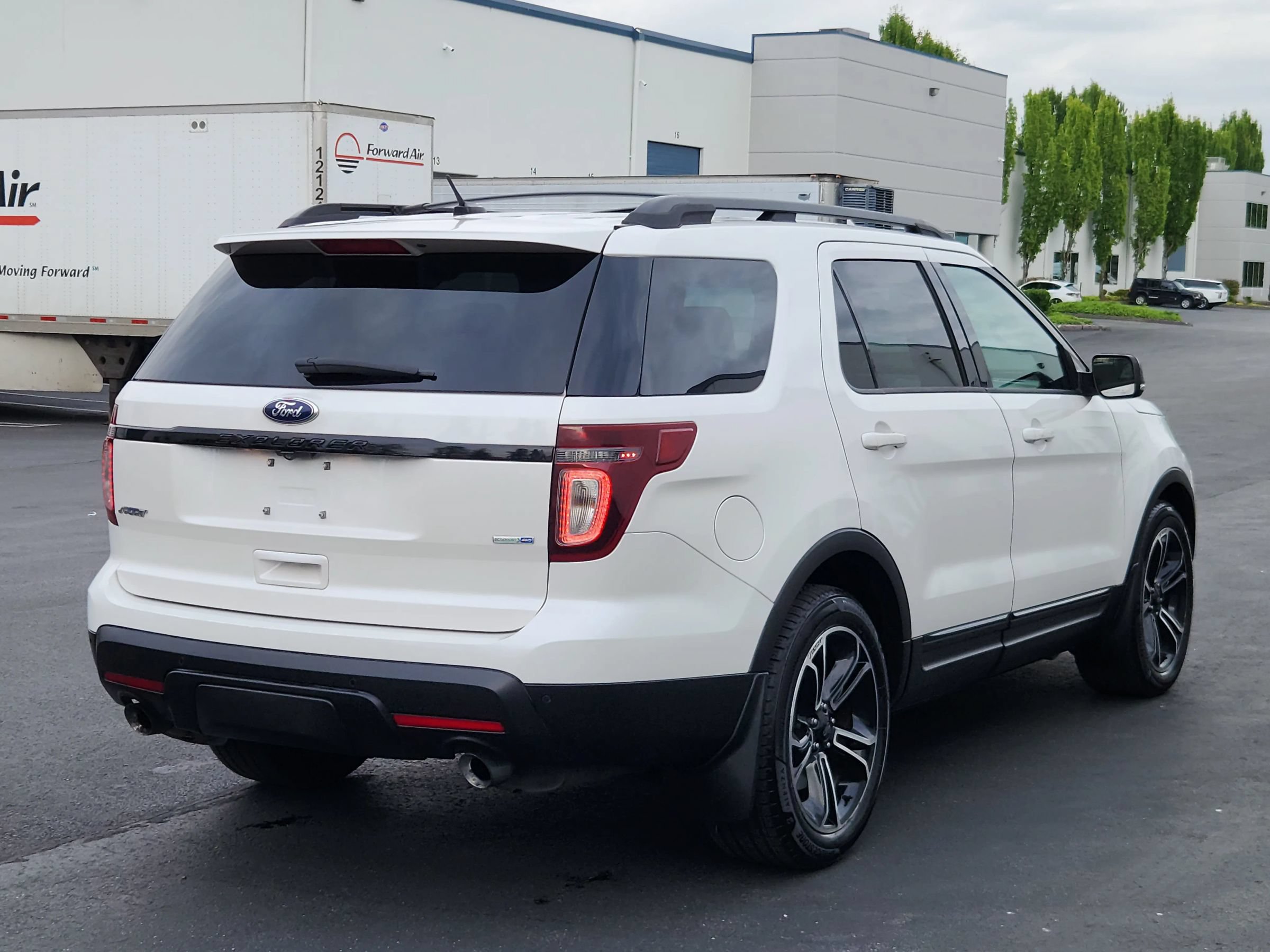 Used 2015 Ford Explorer Sport w/ Equipment Group 401A AWD/4WD image 4