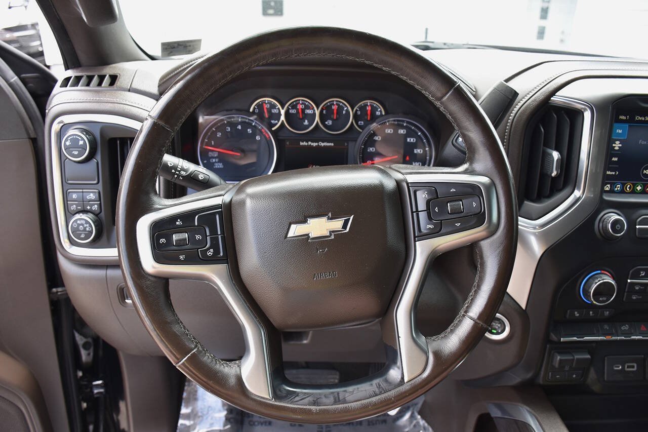 Used 2019 Chevrolet Silverado 1500 LTZ w/ LTZ Convenience Package RWD image 23