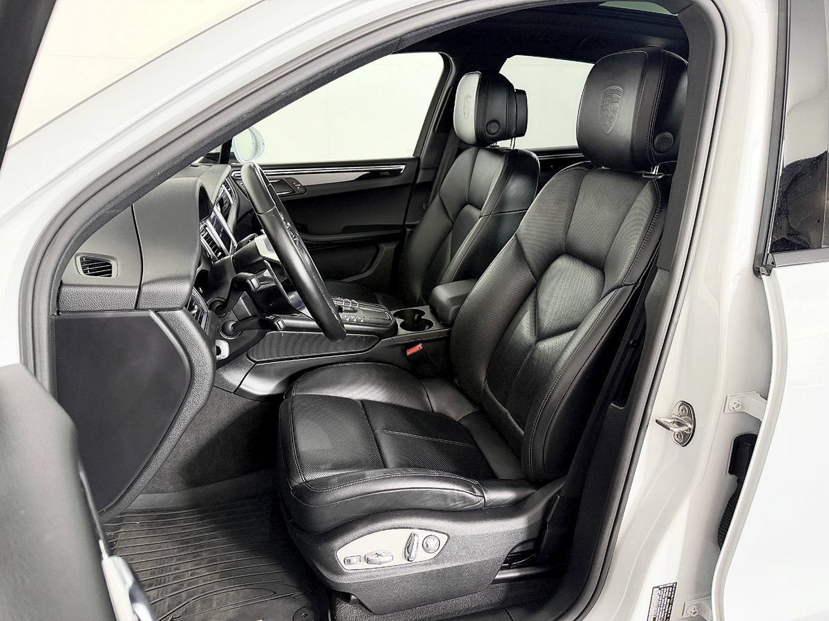 Used 2018 Porsche Macan S AWD/4WD image 35