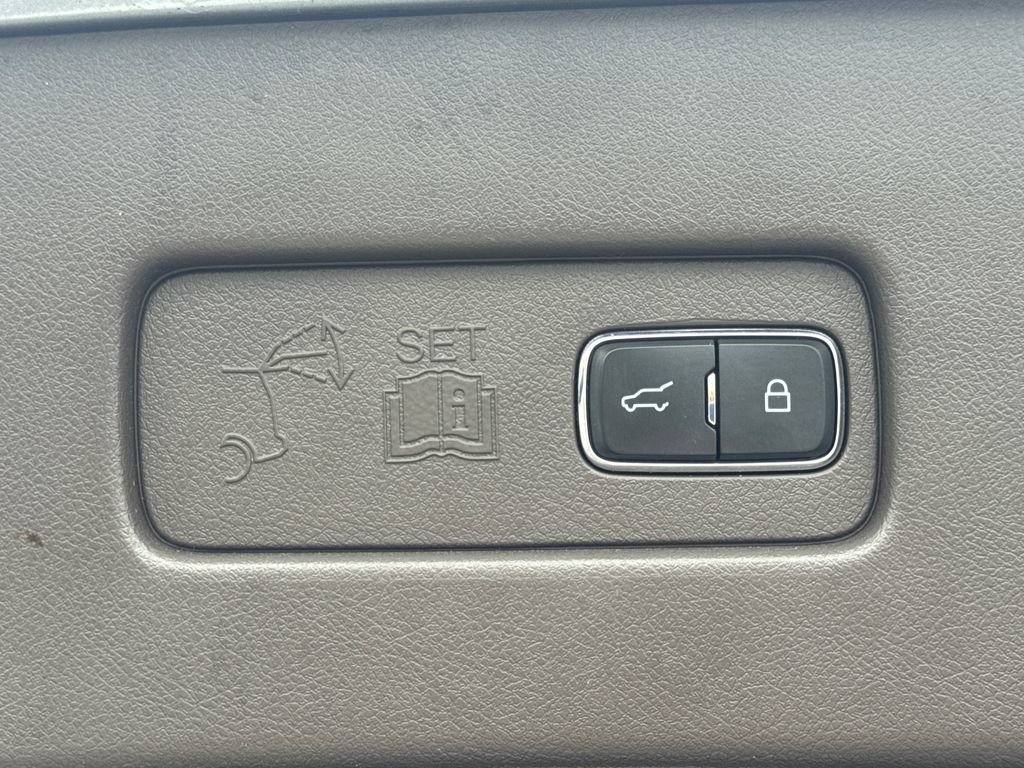 Used 2020 Lincoln Aviator Reserve w/ Equipment Group 201A AWD/4WD image 29