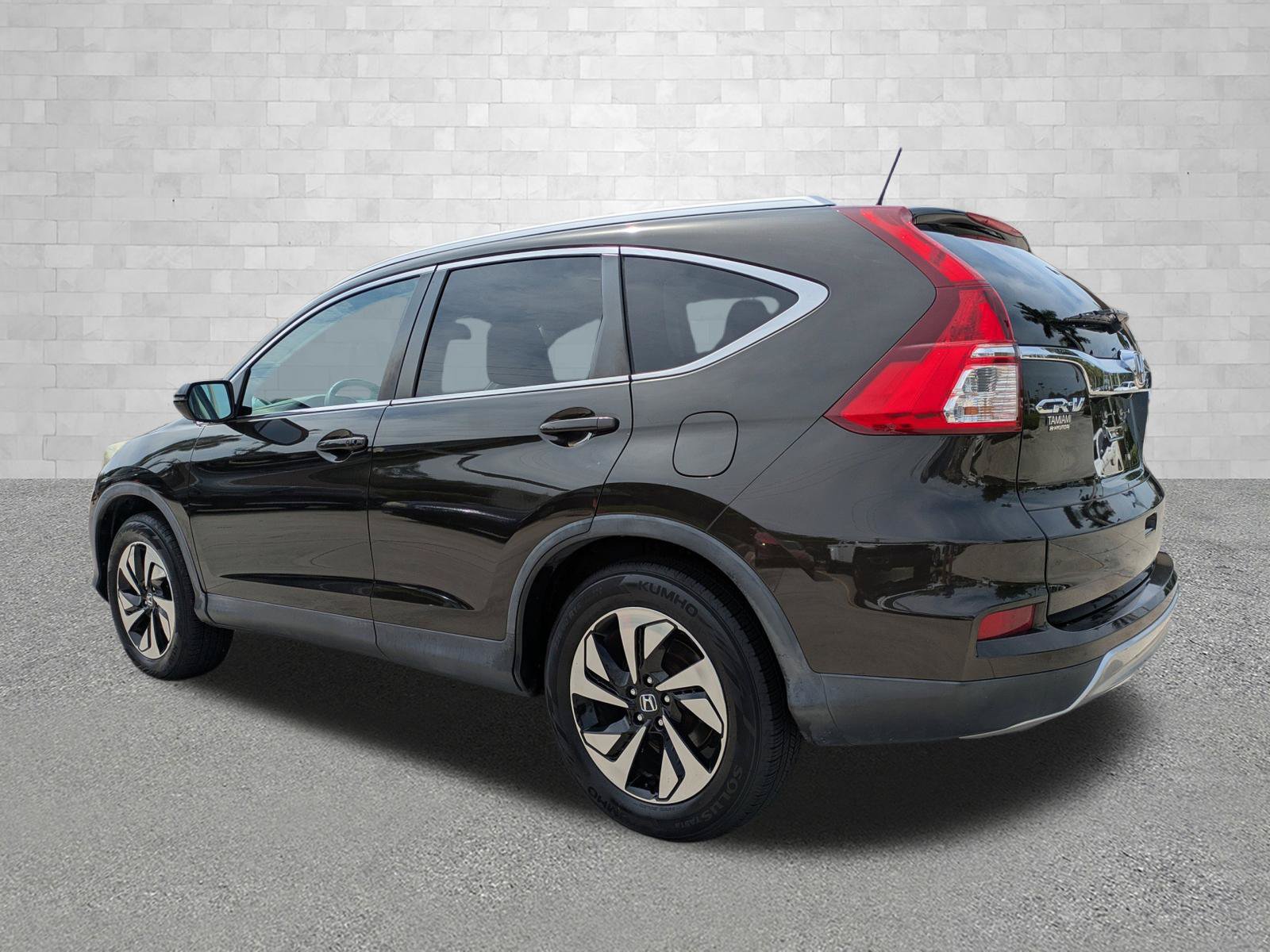Used 2015 Honda CR-V Touring image 4