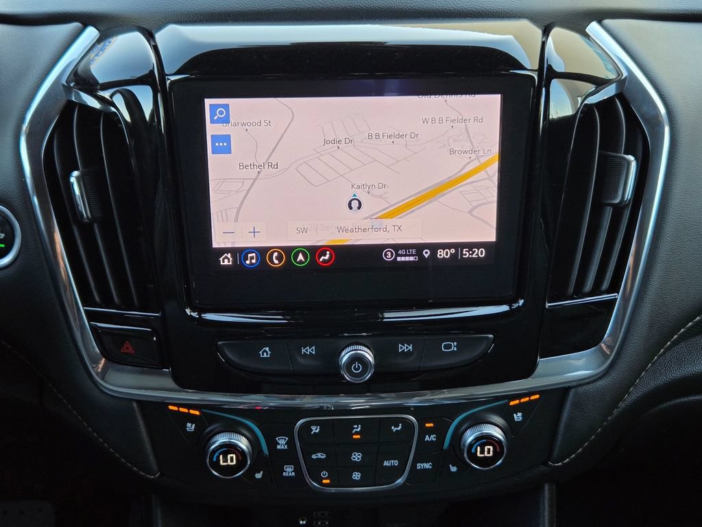 Used 2023 Chevrolet Traverse Premier FWD image 18