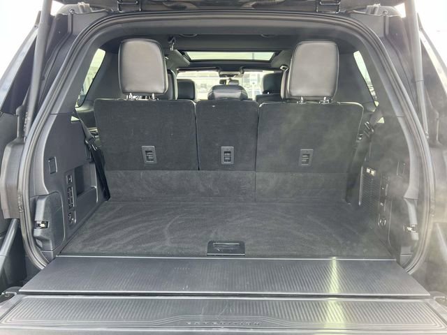 Certified 2025 Ford Expedition Platinum w/ Stealth Appearance Package image 8