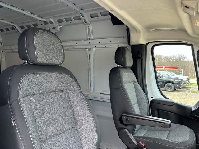 New 2024 RAM ProMaster 1500 w/ Convenience Group FWD image 23