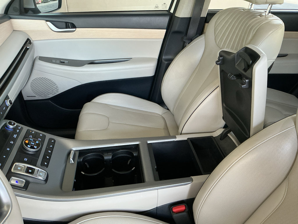 Used 2023 Hyundai Palisade Limited image 11
