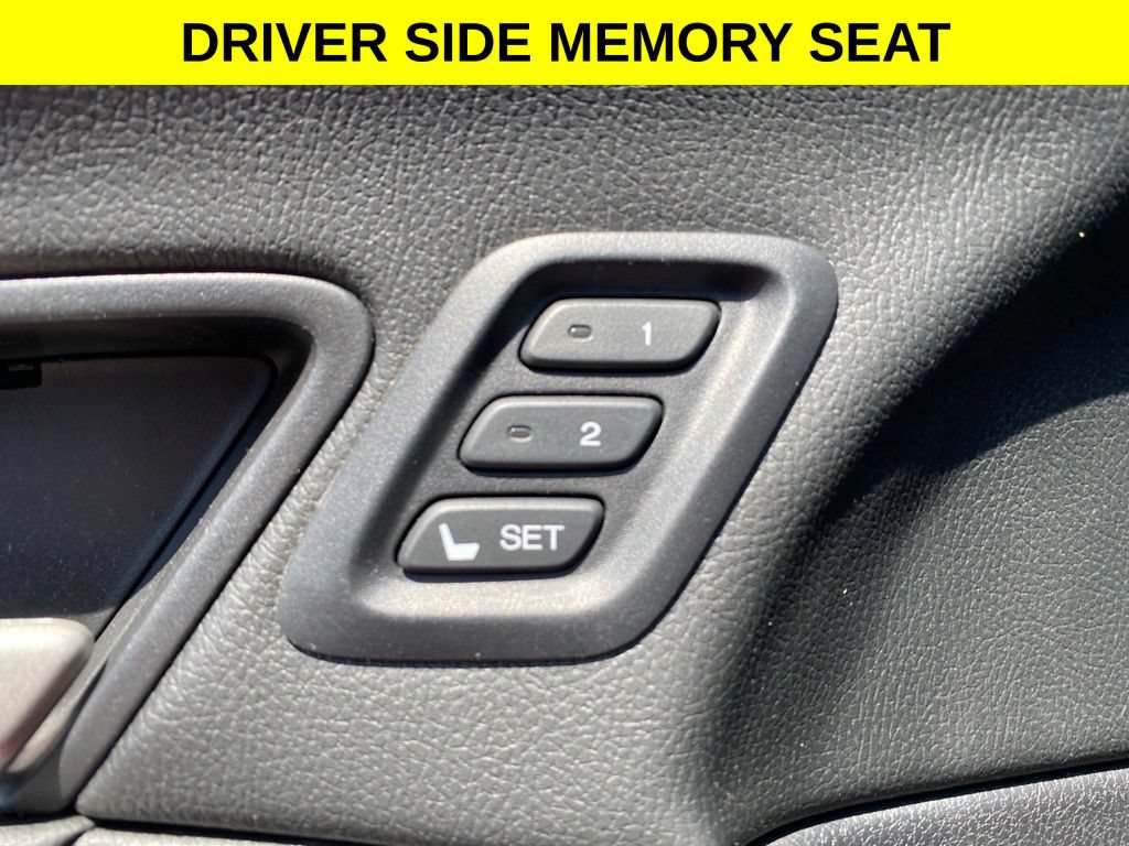 Used 2011 Honda Accord EX-L image 9