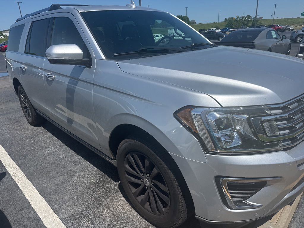 Used 2019 Ford Expedition Max Limited image 3