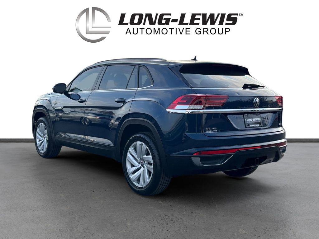 Used 2021 Volkswagen Atlas Cross Sport SE image 4