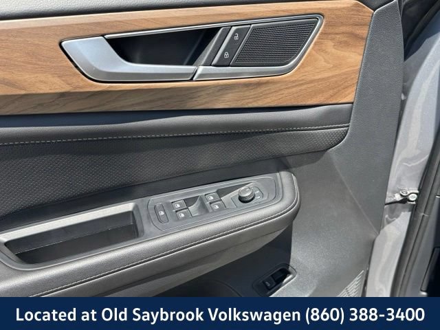 Certified 2025 Volkswagen Atlas SE AWD/4WD image 36