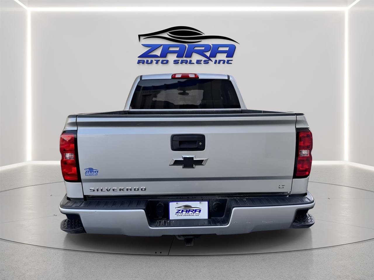 Used 2018 Chevrolet Silverado 1500 LT w/ Texas Edition AWD/4WD image 5