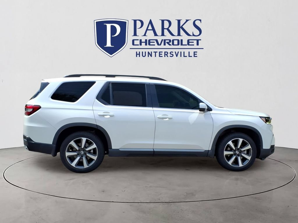 Used 2023 Honda Pilot Touring image 37