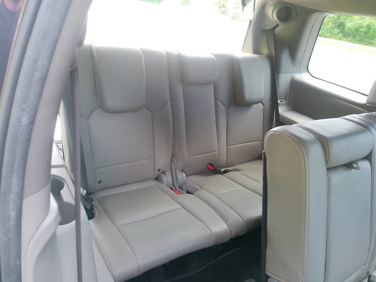 Used 2012 Honda Pilot Touring image 30