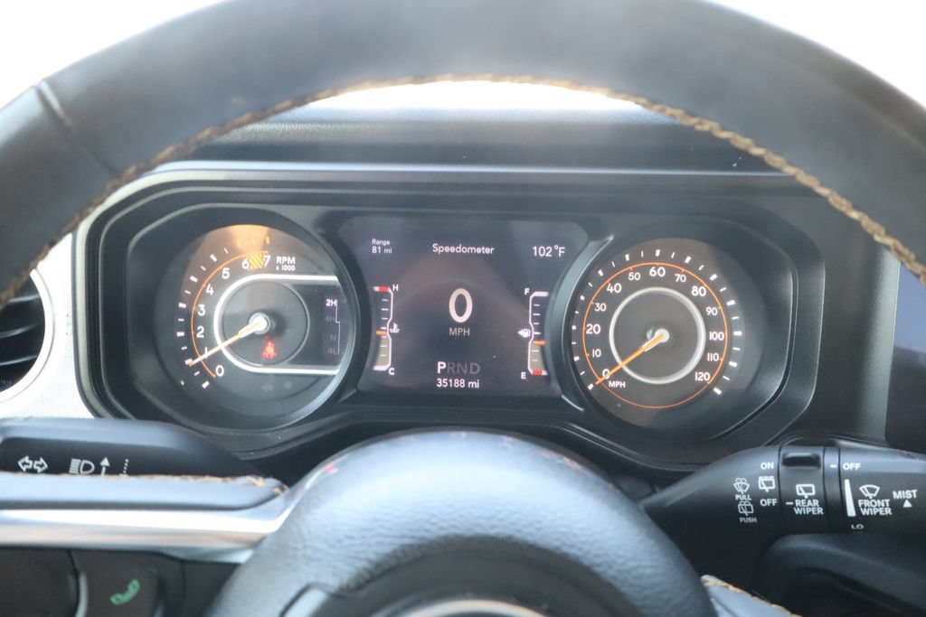 Used 2024 Jeep Wrangler Unlimited Sahara AWD/4WD image 23