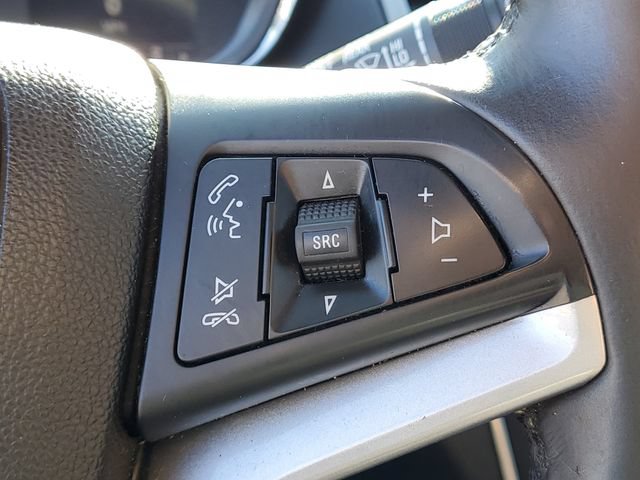 Used 2018 Chevrolet Trax LT w/ LT Convenience Package FWD image 16