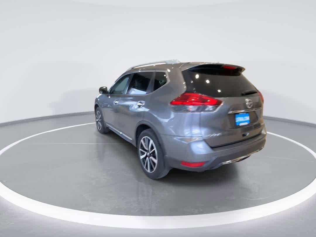 Used 2017 Nissan Rogue SL w/ SL Premium Package AWD/4WD image 6