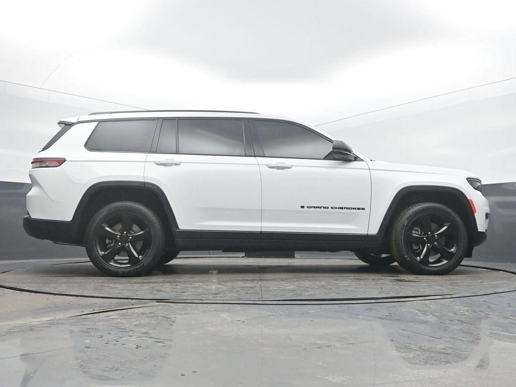 Used 2023 Jeep Grand Cherokee L Altitude image 54