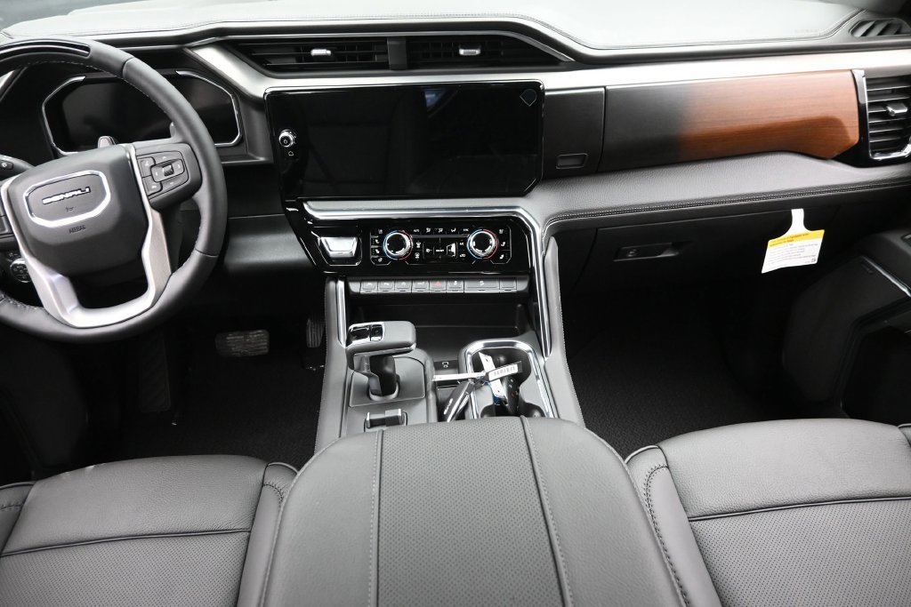 New 2026 GMC Sierra 1500 Denali AWD/4WD image 15