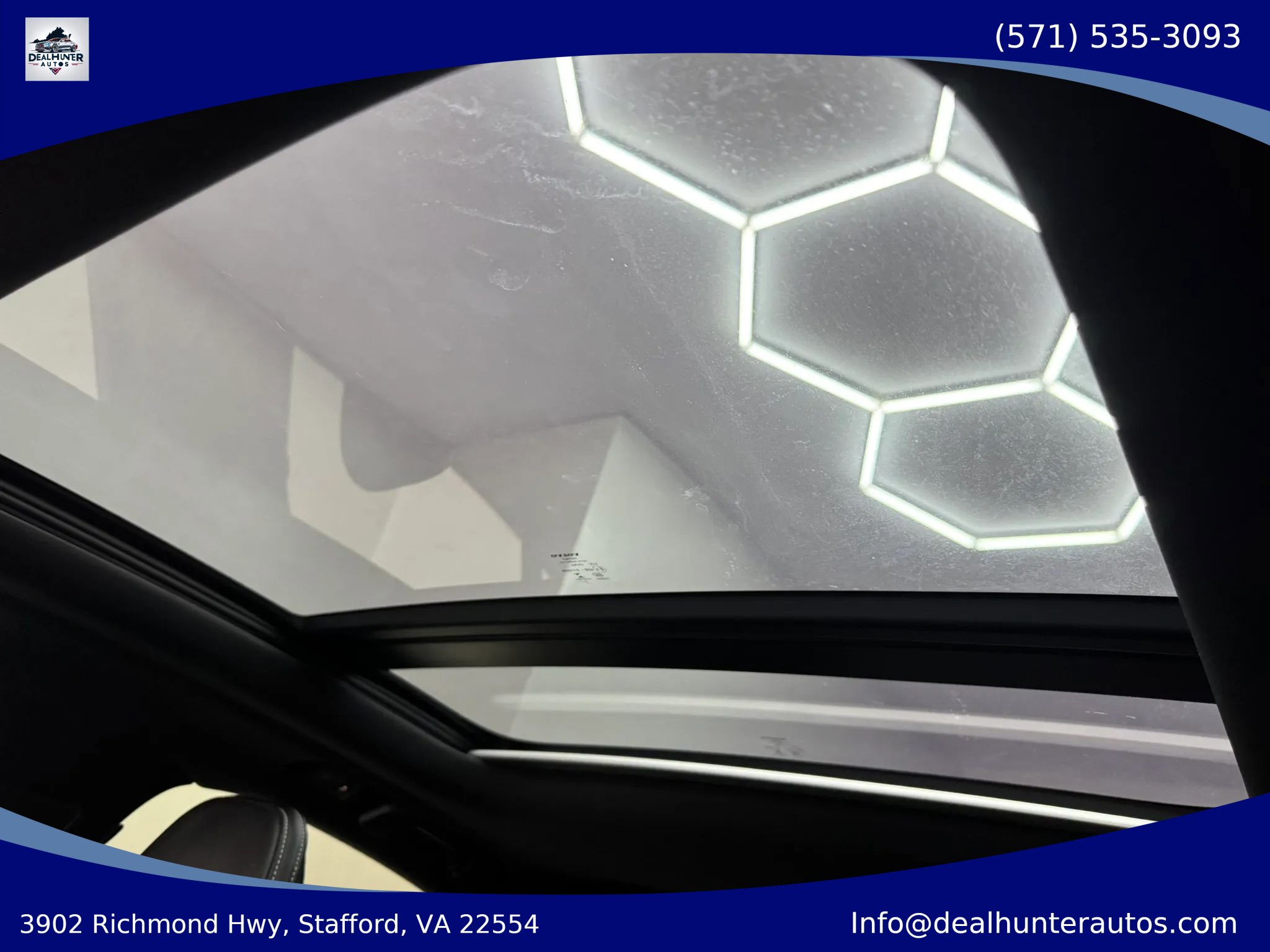 Used 2019 Volvo S60 T6 R-Design AWD/4WD image 29