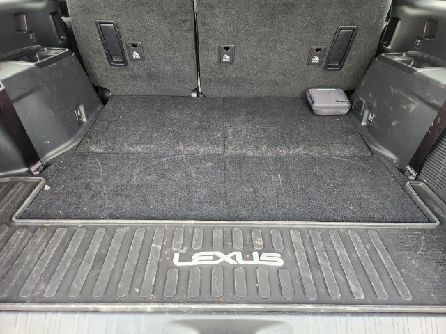 Used 2024 Lexus GX 550 w/ Accessory Package (Z1) AWD/4WD image 32