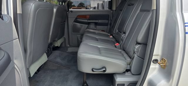 Used 2006 Dodge Ram 3500 Truck Laramie w/ Protection Group AWD/4WD image 11
