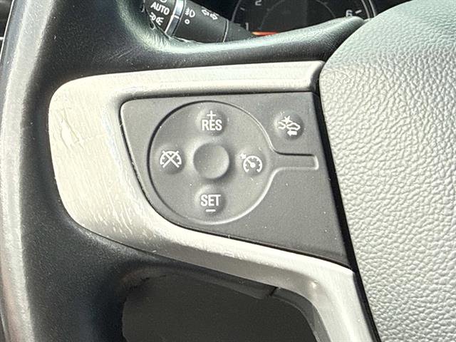 Used 2021 GMC Acadia SLT w/ Premium Package FWD image 25