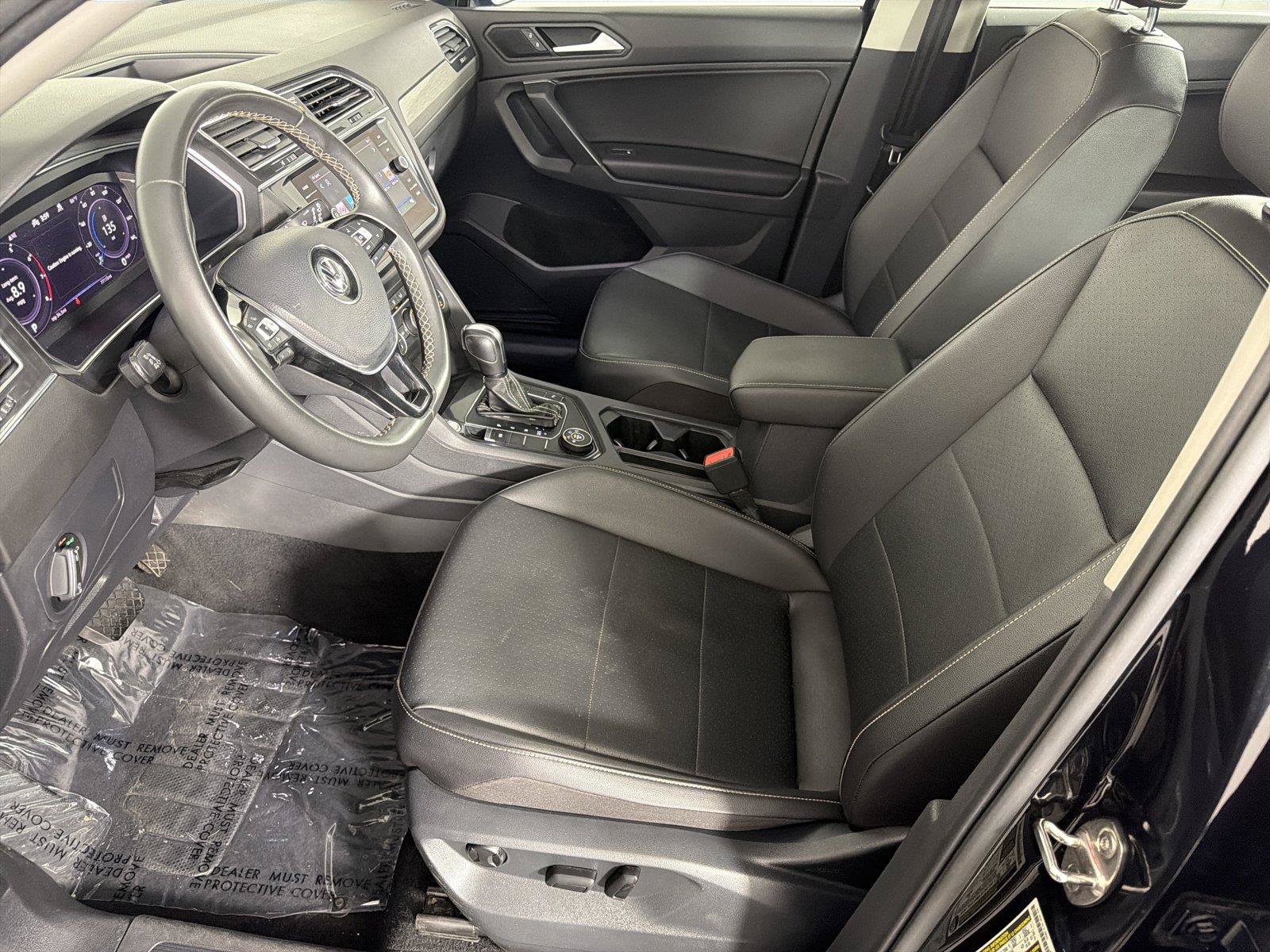 Used 2021 Volkswagen Tiguan SEL AWD/4WD image 9