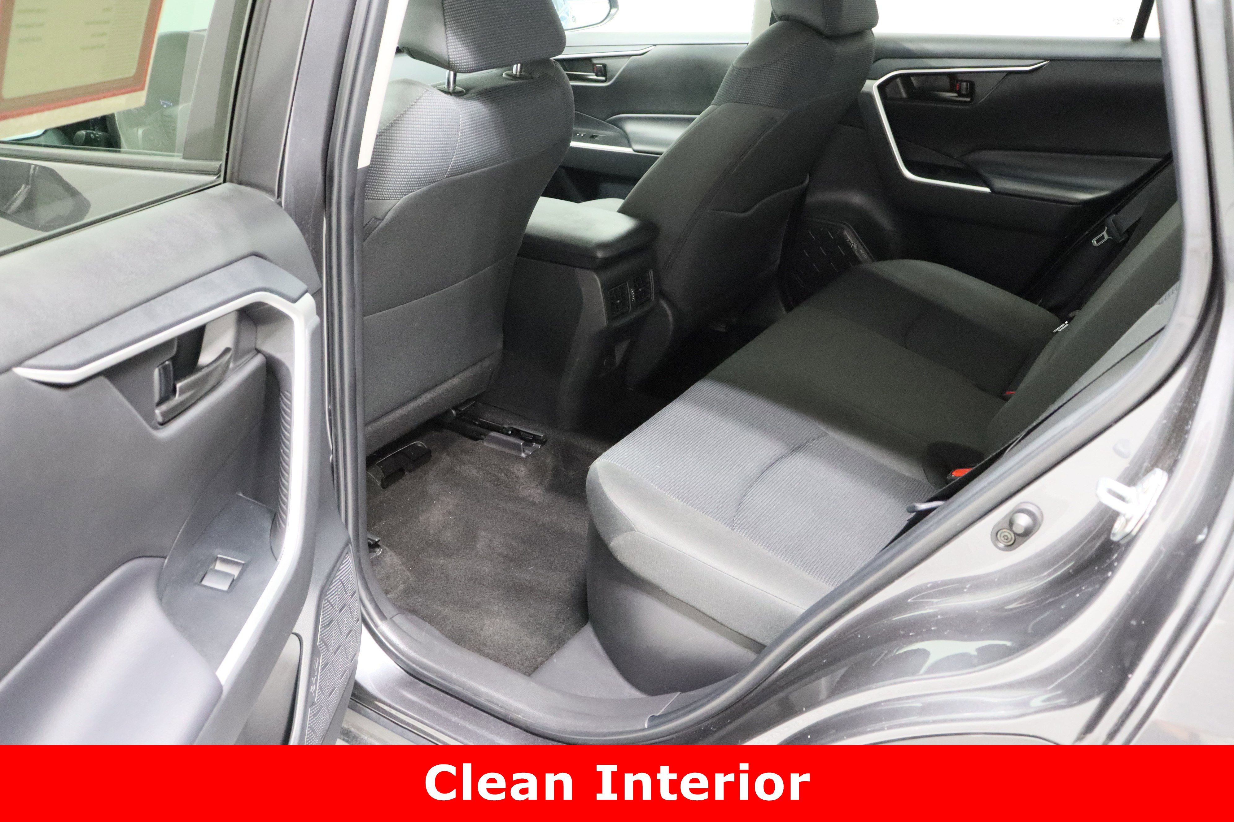 Used 2024 Toyota RAV4 LE image 23