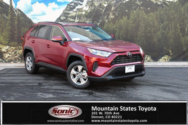 New 2025 Toyota RAV4 XLE
