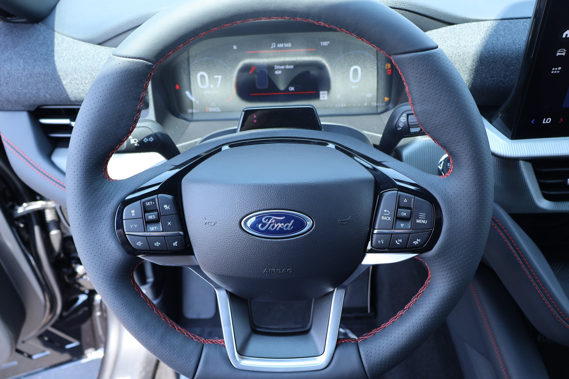 New 2026 Ford Explorer ST-Line w/ ST-Line Street Pack AWD/4WD image 3